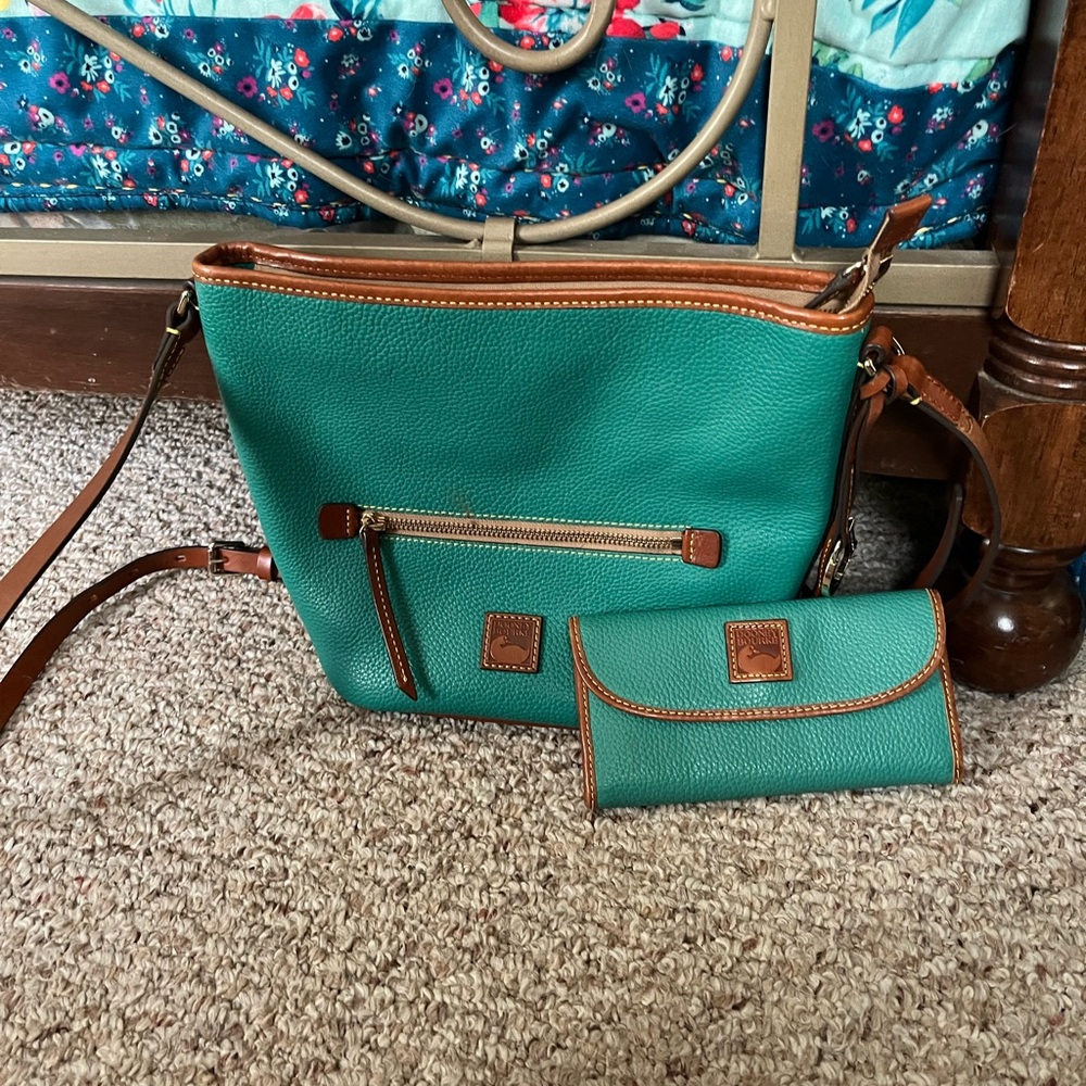 Dooney & Bourke Green and Tan Crossbody Bags Structured Design